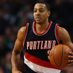 Blazers’ C.J. McCollum suspended for leaving bench during