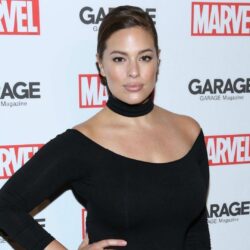 Download Ashley Graham Wallpapers