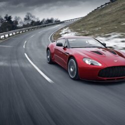 Aston Martin Vanquish Zagato red supercar 2016 wallpapers