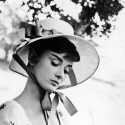 Audrey Hepburn HD Wallpapers