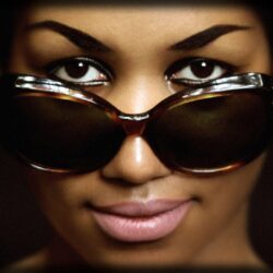 Download Wallpapers Aretha franklin, Glasses, Face