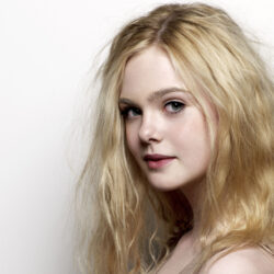 64+ Elle Fanning Wallpapers