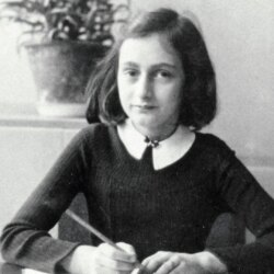 Anne Frank HD Wallpapers