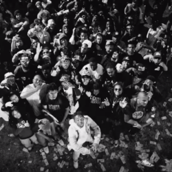 Watch the moving moment a crowd erupted into Kendrick Lamar&