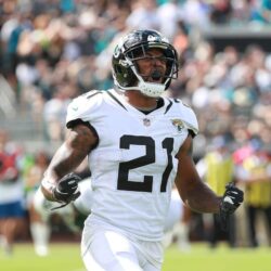Jaguars vs. Colts injury report: A.J. Bouye, Quenton Meeks out
