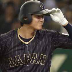 Reports: Shohei Ohtani hires same agency that represents Buster