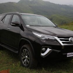 Toyota Fortuner wallpapers, free download