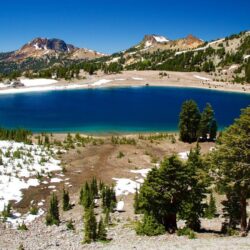 Peaceful Pictures: View Image of Lassen Volcanic National Park