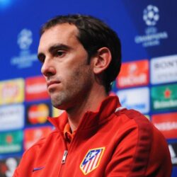 Diego Godin removed from Atletico Madrid match with hamstring injury