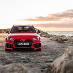 Wallpapers Audi Estate car 2018 RS4 Avant Red auto Front
