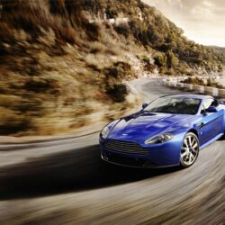 2011 Aston Martin V8 Vantage S Wallpapers