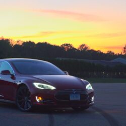 Tesla Model S P85D Earns Top Road Test Score