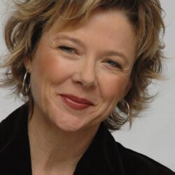 Annette Bening, Ed Harris, and Robin Williams to Star in Romantic