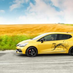 Renault Clio RS 200 Turbo HD Wallpapers