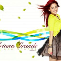 Ariana Grande Wallpapers