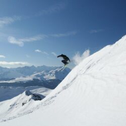 Skiing HD Wallpapers and Backgrounds