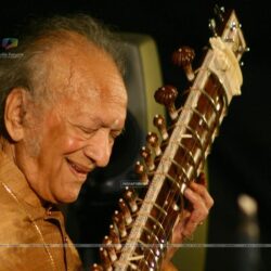 Ravi Shankar : Sitar player Pt Ravi Shankar at the concert ””Music