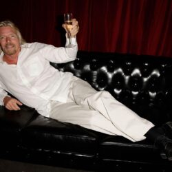 34 Photos of Richard Branson That Will Make You Go Hmm