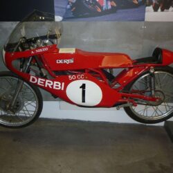 File:Derbi 50cc GP Angel Nieto 1969 b