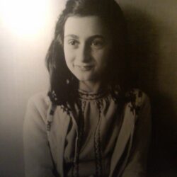 Anne Frank wallpapers
