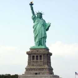 Image For > Statue Of Liberty Wallpapers Black And White