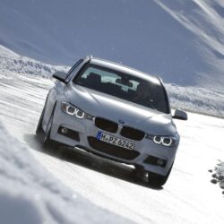 2013 BMW 320d HD Wallpapers