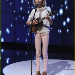 Beautiful Thing by Grace Vanderwaal… I like this picture. It is