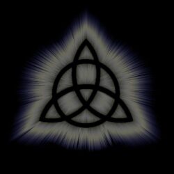Triquetra Wallpapers