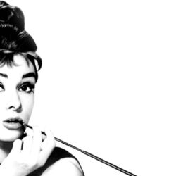 Fonds d&Audrey Hepburn : tous les wallpapers Audrey Hepburn