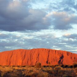 Australia) –Getting to Uluru