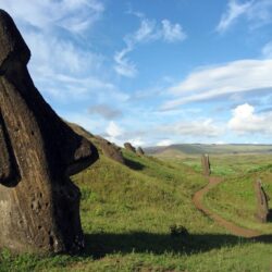 clear sky statue island easter island landscape wallpapers and backgrounds