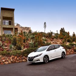 2018 Nissan LEAF Wallpapers Galore: Own It In January, On Your