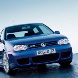 2002 Volkswagen Golf R32 car Germany blue wallpapers