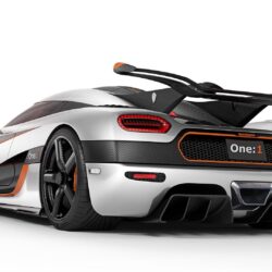 2014 Koenigsegg One:1 Wallpapers & HD Image