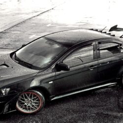 Black Mitsubishi Lancer Evolution Photo Wallpapers