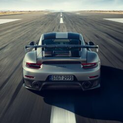 The head of the 911 family, the Porsche 911 GT2 RS, is coming back!