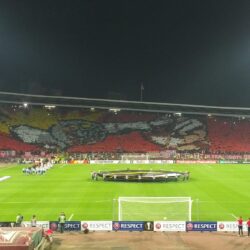 Interesting choreography before the match by Red Star fans :) : Gunners