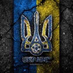 Download wallpapers Ukrainian football team, 4k, emblem, UEFA