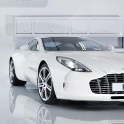 White Aston Martin One 77 HD desktop wallpapers : Widescreen : High