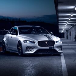 Jaguar XE SV Project 8 2018 4K 2 Wallpapers