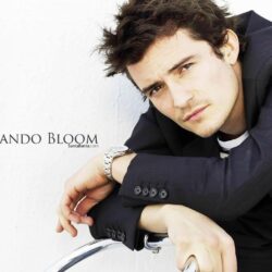 Orlando Bloom wallpapers, Pictures, Photos, Screensavers