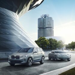 Wallpapers Of The Day: 2018 BMW IX3 Concept