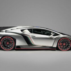 Lamborghini Veneno Desktop Wallpapers