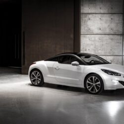 2013 Peugeot RCZ Sports Coupe Wallpapers