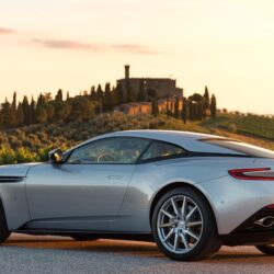 Download Wallpapers Aston martin, Db11, Side view 4K