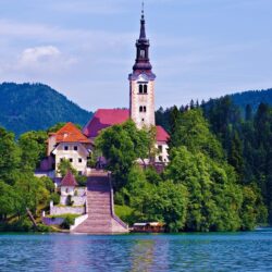Lake Bled, Slovenia HD desktop wallpapers : High Definition