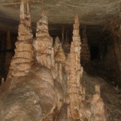 File:Mammoth Cave National Park 005
