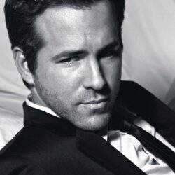 Ryan Reynolds Wallpapers