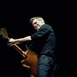 Bryan Adams HD Pictures