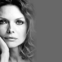 Michelle Pfeiffer HD Wallpapers